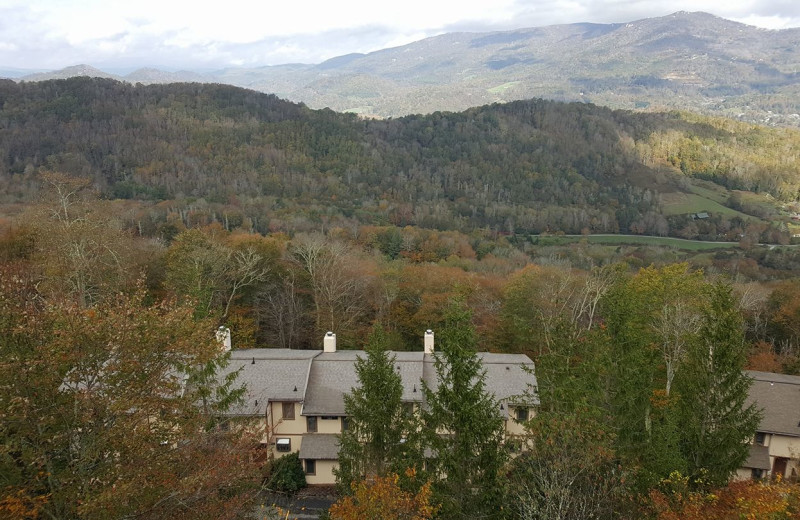 Exterior view of Highlands At Sugar Resort.