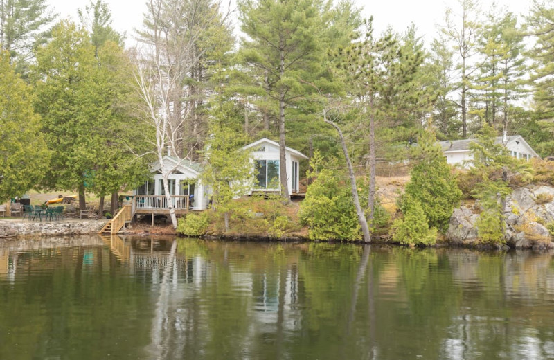 Cottage exterior at Bobs Lake Cottages.