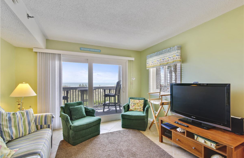 Rental living room at Seaside Vacations.