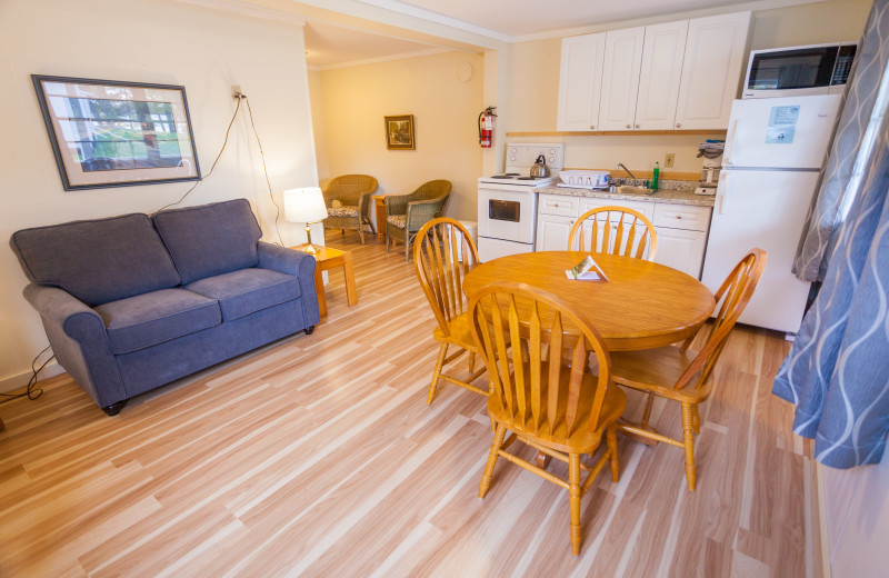 Cottage kitchen living room at Scotsman Point Cottage Resort. 