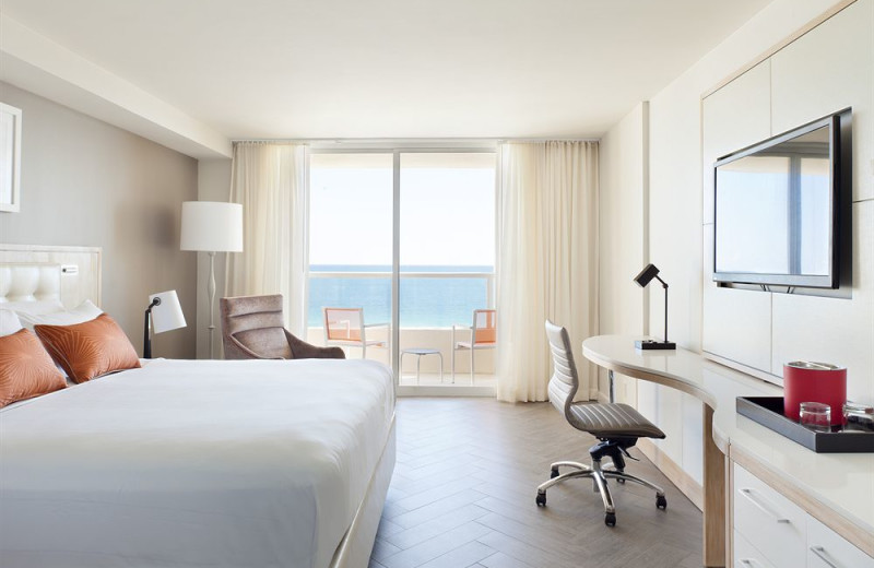 Guest room at Miami Beach Marriott at South Beach.