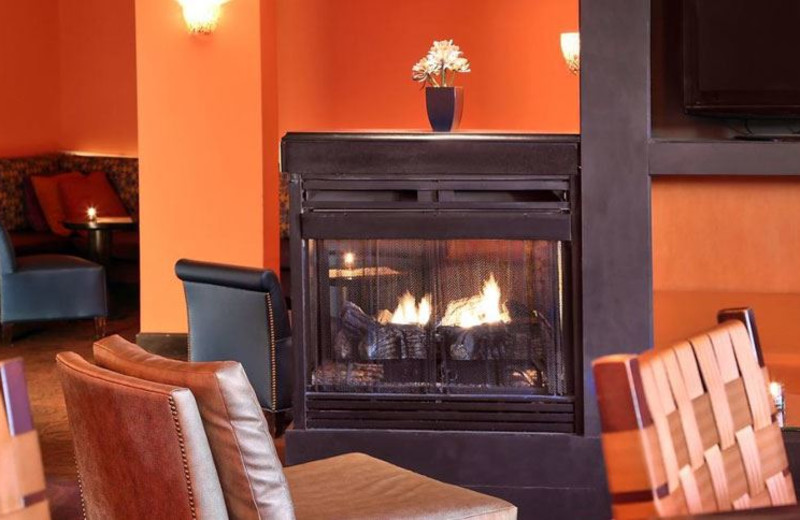 Restaurant Fireplace at One Washington Circle Hotel