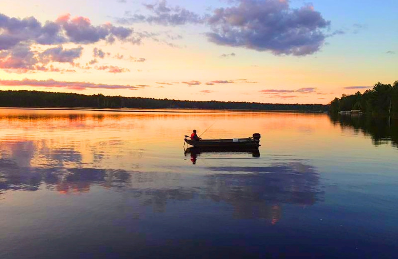 Lake sunset at Schatzi's 4 Seasons Resort.