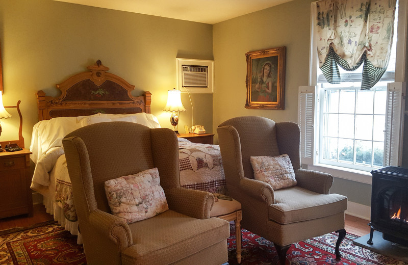 Guest room at The White House Inn.