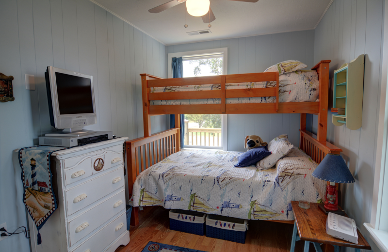 Vacation rental bedroom at Intracoastal Realty.