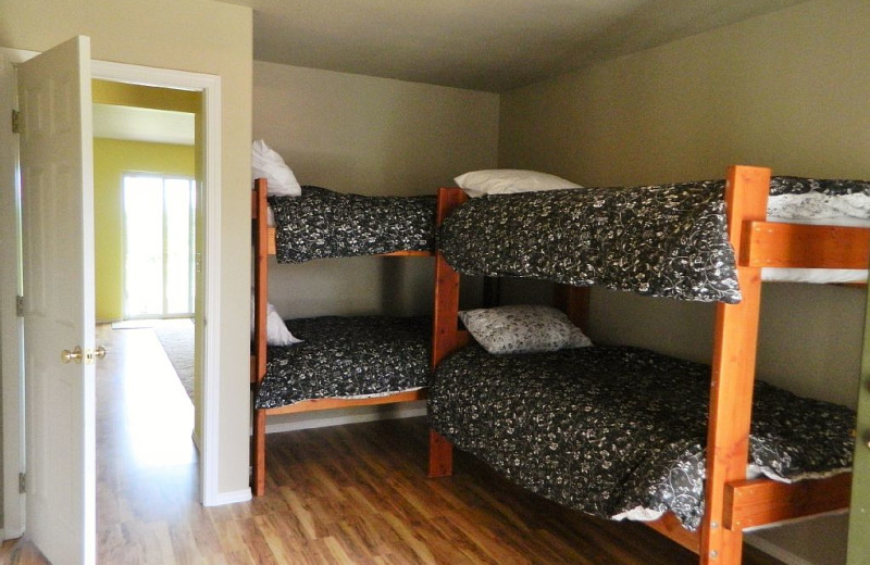 Bunk beds at Blue Mountain Retreat.