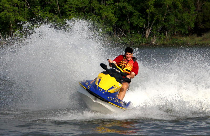 Water sports at Valentine Lakeside.