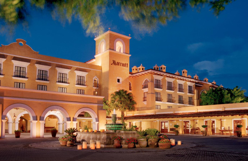 Exterior view of Costa Rica Marriott Hotel.