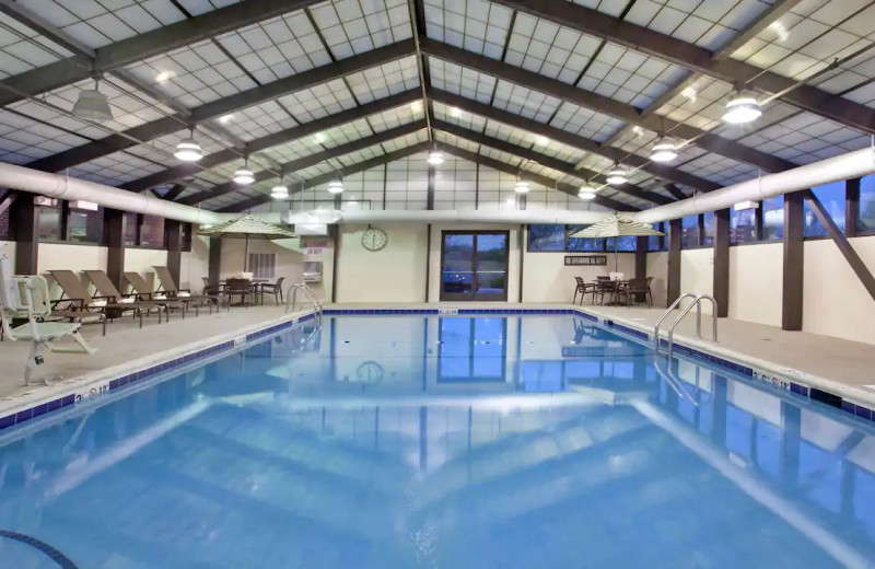 Indoor pool at Hyatt Place Chicago/Lombard/Oak Brook.