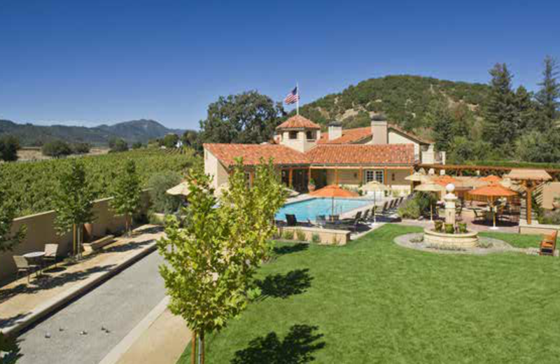 Exterior view of Napa Valley Lodge.
