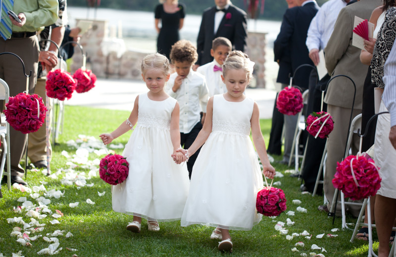 Wedding ceremony at Heartwood Conference Center & Retreat.