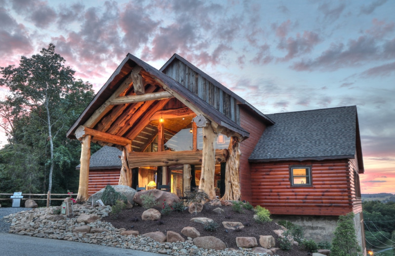 Cabin exterior at Oak Haven Resort.