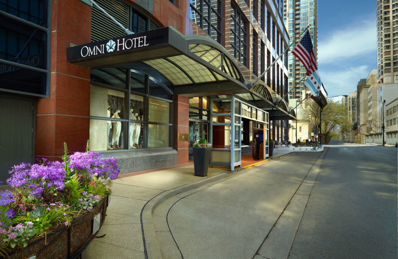 Exterior view of Omni Chicago Hotel.