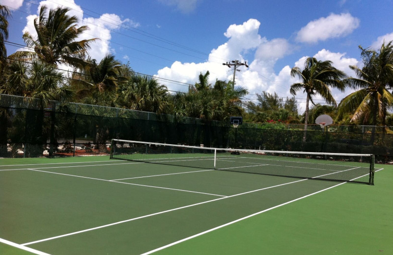 Tennis court at Cocoplum Beach 