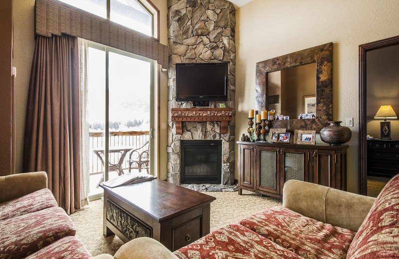 Rental living room at Padzu Vacation Homes - Park City