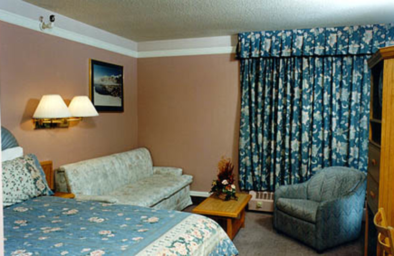 Guest room at Astoria Hotel.