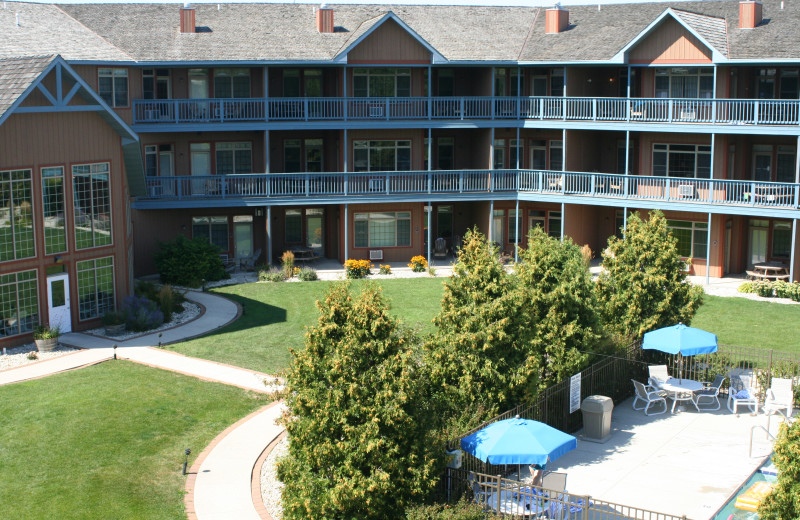 Exterior view of Scandinavian Lodge.