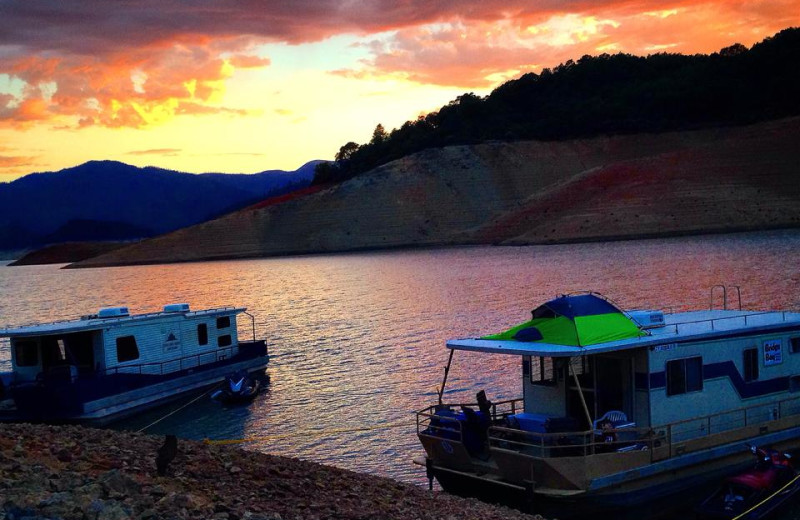 Houseboat Accommodations at Bridge Bay at Shasta Lake