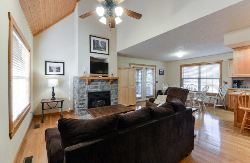 Rental living room at Branson Vacation Rentals.