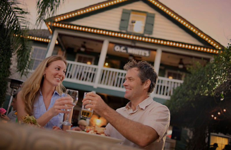 Dining near Southern Oaks Inn.