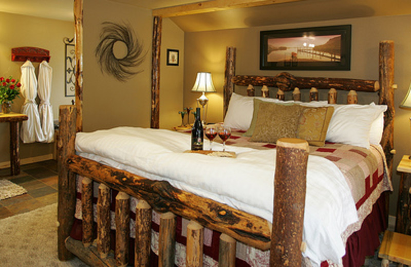 Guest Room at Carson Ridge Cabins