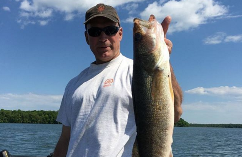 Fishing at Beauty Bay Lodge & Resort