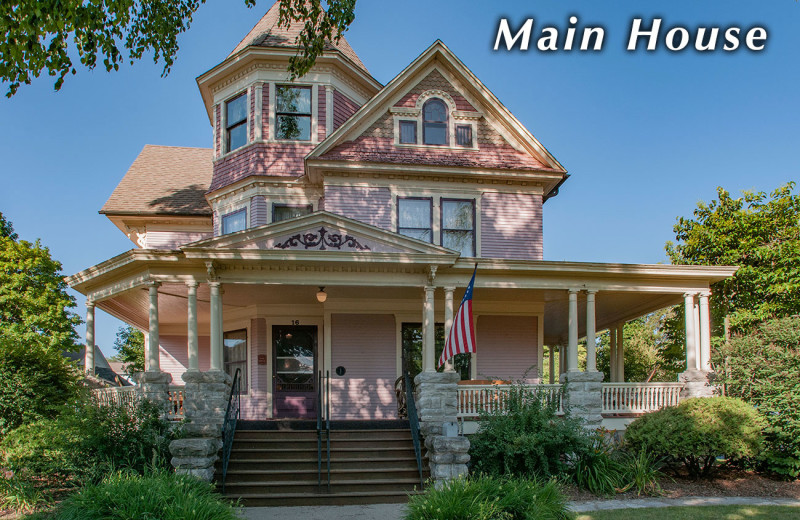 Main house exterior at White Lace Inn.