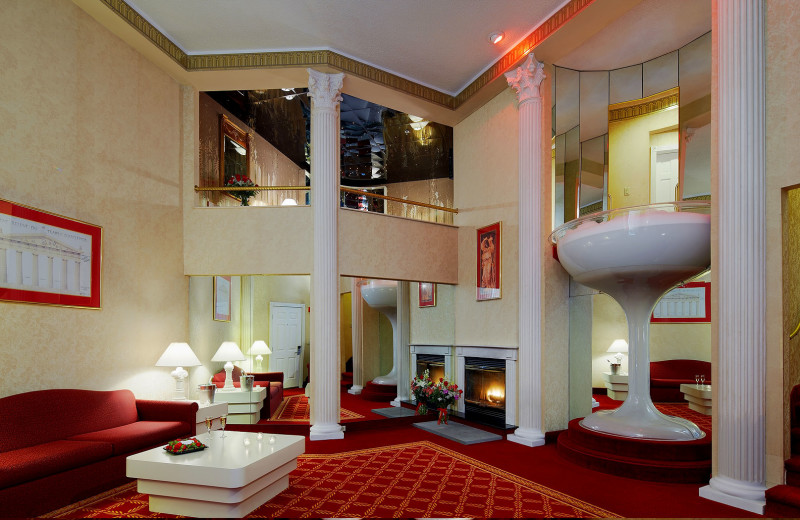 Guest room of Poconos Palace at Cove Haven Entertainment Resorts.