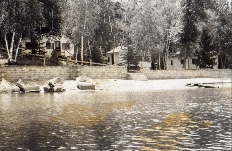 Historical photo of Black Pine Beach Resort.
