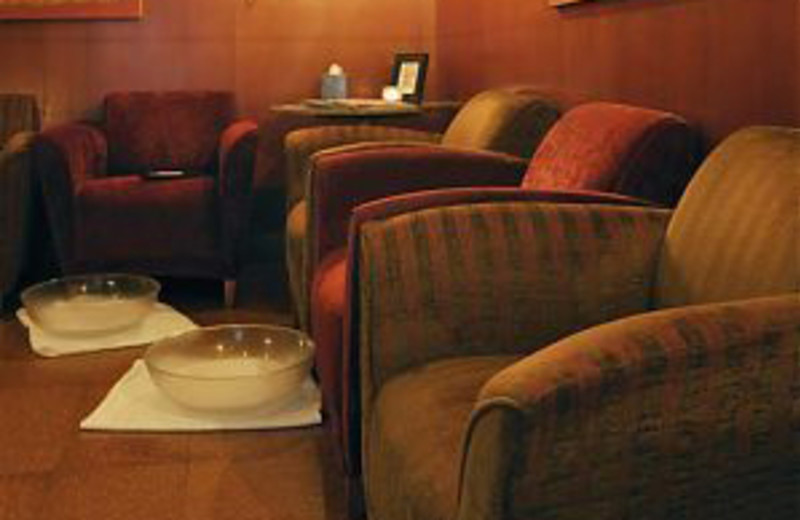 Spa Lounge at JW Marriott Denver