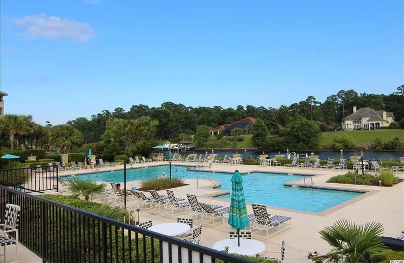 Rental pool at Barefoot Resort Rentals.