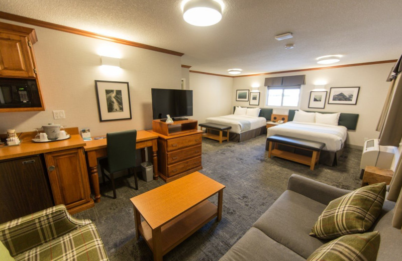 Guest room at Mount Robson Inn.