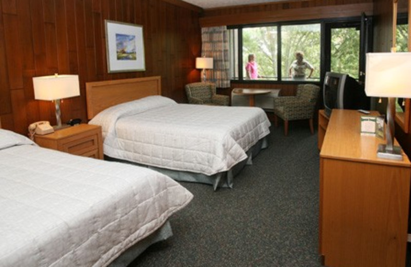 Guest room at Louie B. Nunn Lodge.