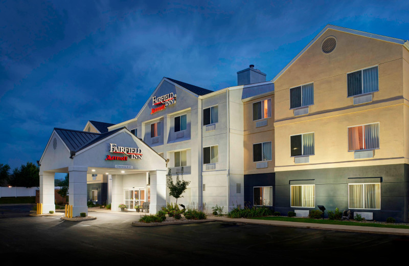 Exterior view of Fairfield Inn by Marriott Richmond.