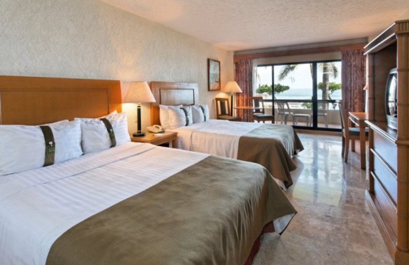 Guest room at Holiday Inn Sunspree Resort Mazatlan.