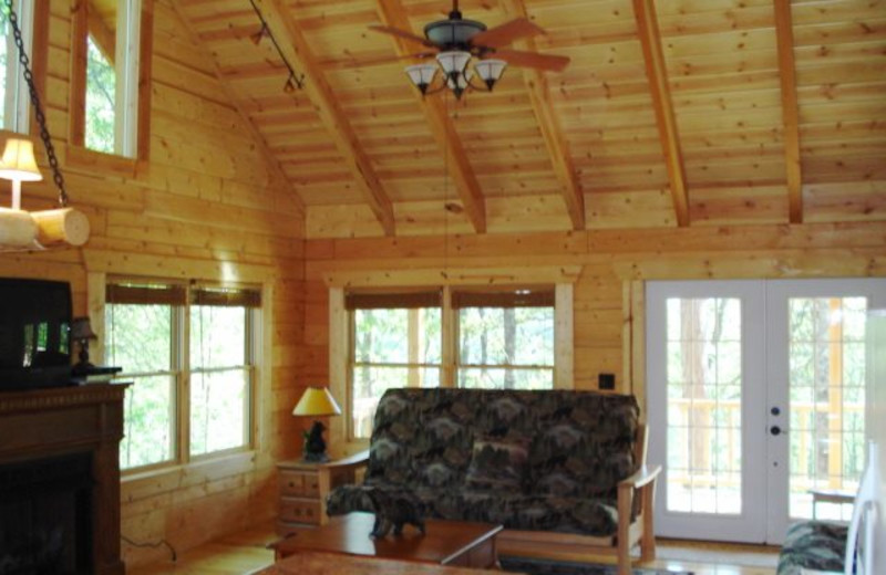Cabin living room at Pine Ridge Log Cabins.