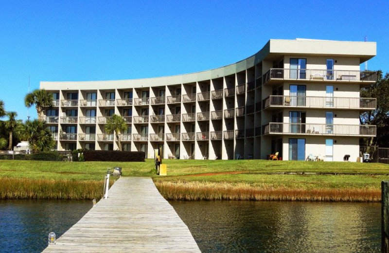 Exterior view of Pirates' Bay Guest Chambers and Marina.