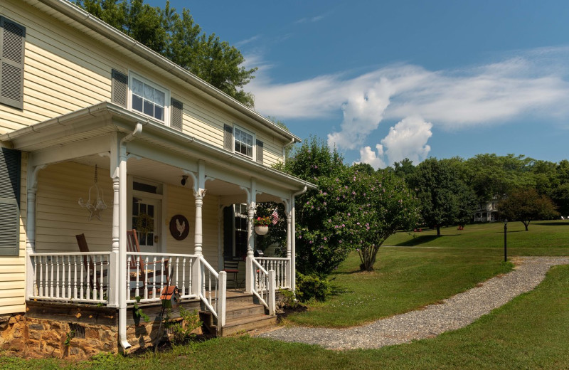 Exterior view of Orchard House Bed & Breakfast.