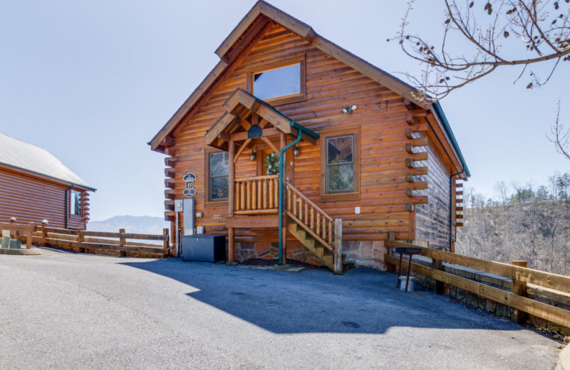 Rental exterior at Legacy Mountain Resort.