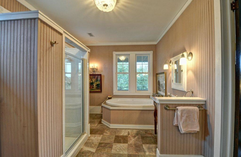 Vacation rental bathroom at Century 21 Action Inc.
