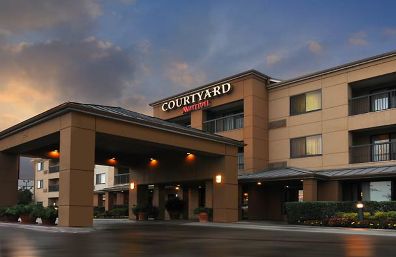 Exterior view of Courtyard by Marriott Fort Worth Fossil Creek.