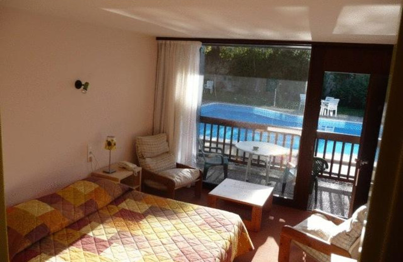 Guest room at Le Logis des Cordeliers.