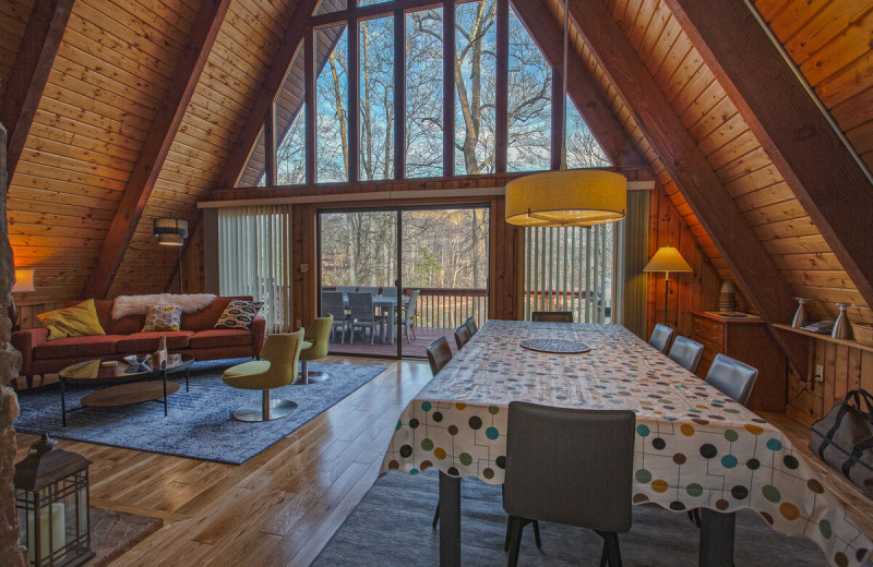 Rental living room at Premier Vacation Rentals @ Smith Mountain Lake.