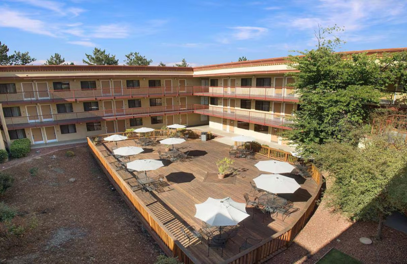 Patio at Best Western Plus - Orchid Suites Roseville.
