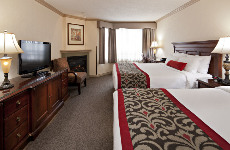 Guest room at Delta Banff Royal Canadian Lodge.