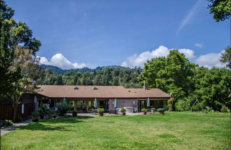 Exterior view of Lupin Lodge.