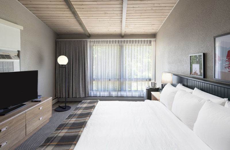 Guest room at Roaring Brook Ranch Resort & Conference Center.