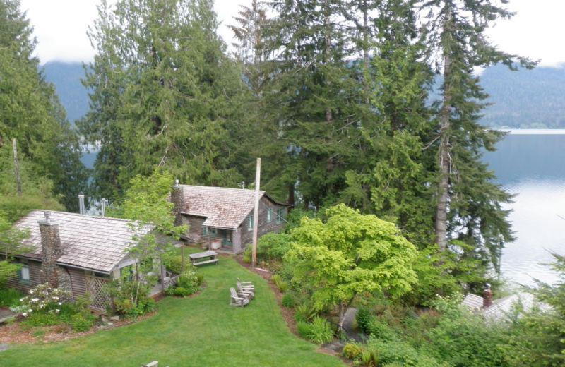 Exterior view of cabins at Lochaerie Resort.