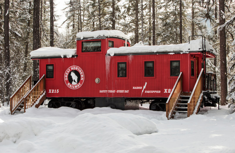 Caboose car at Izaak Walton Inn.