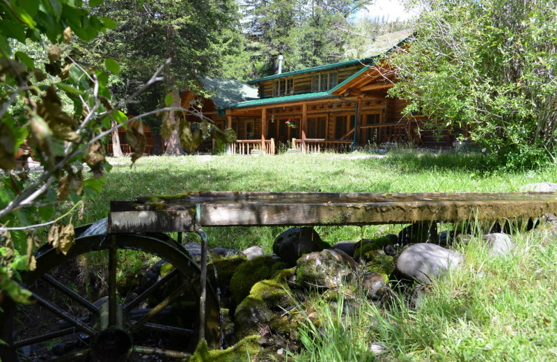 Exterior view of Shoshone Lodge & Guest Ranch.